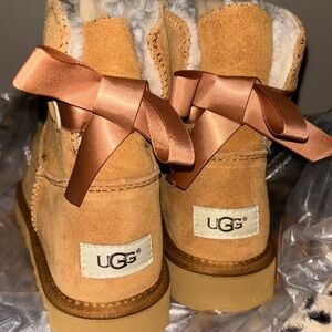 Bailey Bow Ugg Booties